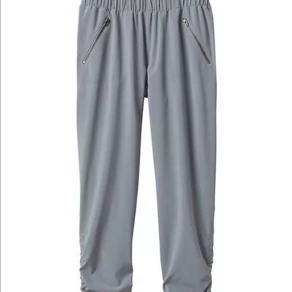 Athleta Aspire Ankle Pants gray size 2 zip pocket